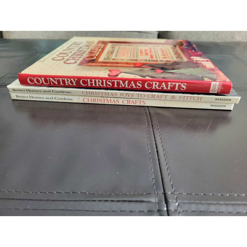 Vintage Better Homes and Gardens Christmas Craft Book Bundle 80s - Picture 3 of 13